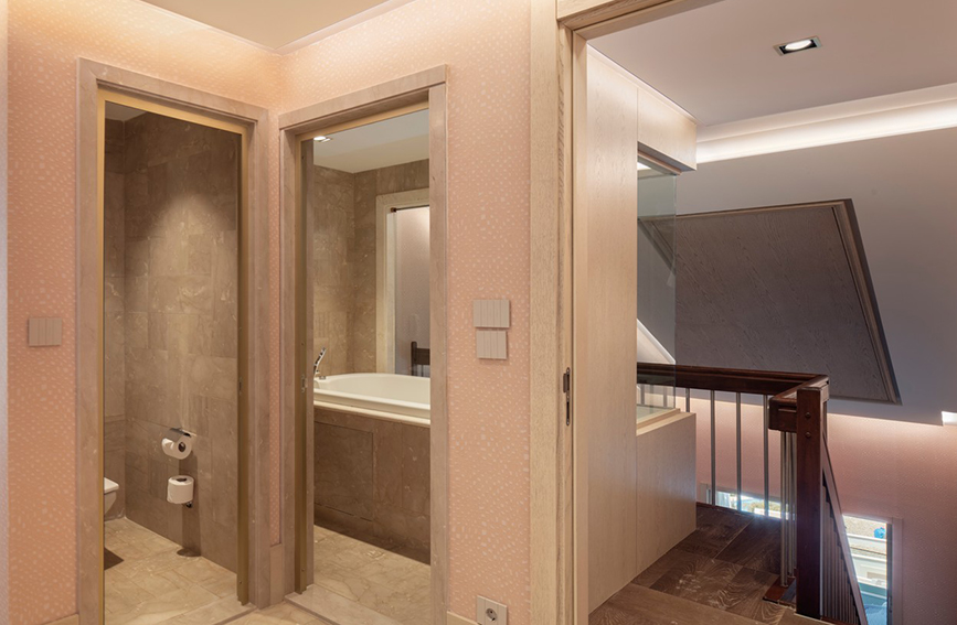 Excellence Suite Card Banner 3